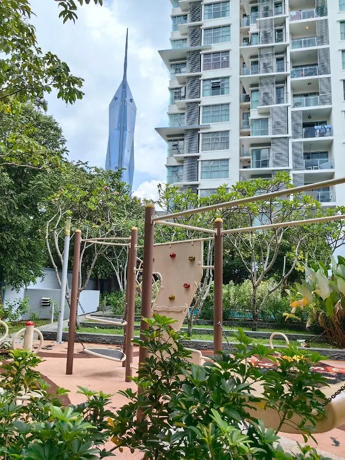 703 Klcc 5 Minutes To Alor Street Ceylon Pavilion 3 Room Apt For 10 Pax كوالالمبور شقة