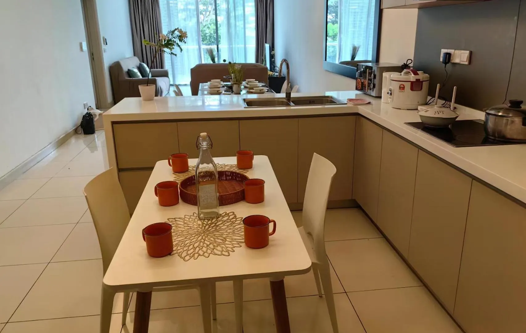 شقة 703 Klcc 5 Minutes To Alor Street Ceylon Pavilion 3 Room Apt For 10 Pax كوالالمبور