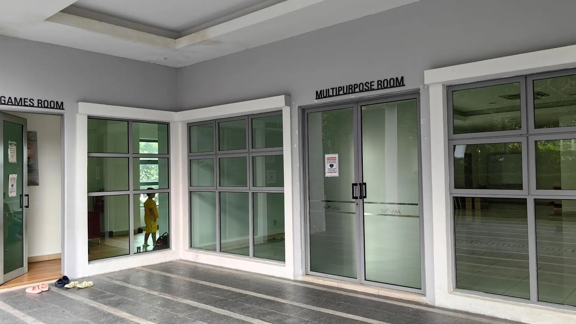 Apartment 703 Klcc 5 Minutes To Alor Street Ceylon Pavilion 3 Room Apt For 10 Pax Kuala Lumpur Malaysia