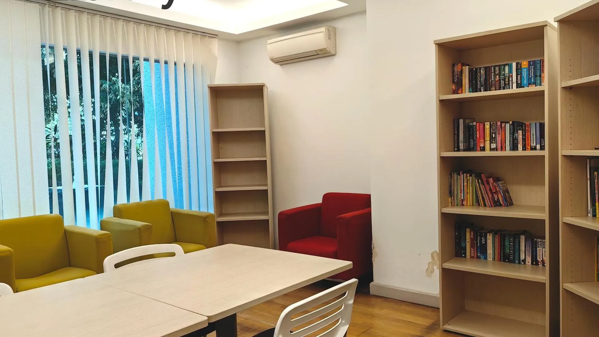 703 Klcc 5 Minutes To Alor Street Ceylon Pavilion 3 Room Apt For 10 Pax Kuala Lumpur